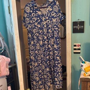 Blue and White Floral Button-Front Maxi Dress Size Large
